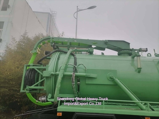 Sinotruk 371HP 18000L Вакуумный водоотсосывающий цистерна