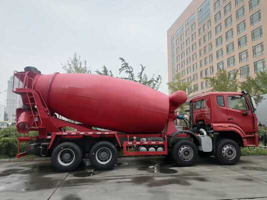 Shacman Sinotruck Sitrak HOWO Concrete Mixer Truck Used Dump Tipper Tractor Trucks Fuel Tanker Car Flatbed Lowbed Cargo Side Board/Curtain Semi Trailer