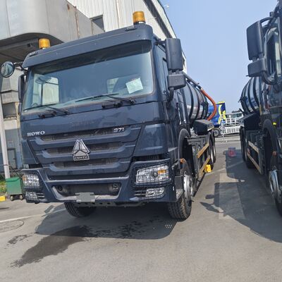 HOWO 15CBM Вакуумный насос для канализации с 6×4 приводом и гидравлическим отводом для очистки септических баков