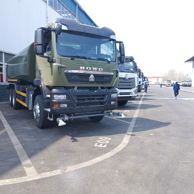 HOWO TX 6×4 Водосборник с 20Т полезной нагрузкой и стандартом выбросов Евро 2 для подавления пыли на дорогах и муниципального использования