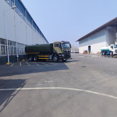 Автоцистерна для воды HOWO TX 6×4 для дорожного распыления в Гане, контроля пыли, орошения, муниципальной уборки и строительства