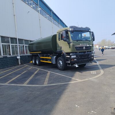 HOWO TX 6×4 Водосборник с 20Т полезной нагрузкой и стандартом выбросов Евро 2 для подавления пыли на дорогах и муниципального использования