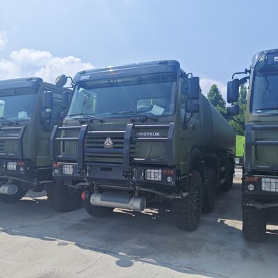 HOWO 8×8 50 000 л топливный танк с двигателем 371 л.с. и 8×8 полным приводом для перевозки тяжелого топлива