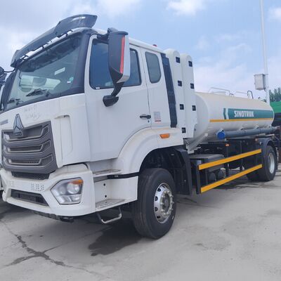 HOWO NX 6×4 CNG топливный танк с двигателем 400 л.с. и емкостью 25000 л для распределения топлива