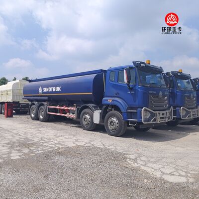 HOWO NX 8x4 30000L Грузовик с топливным танкером Тяжелый грузовик с дизельным двигателем