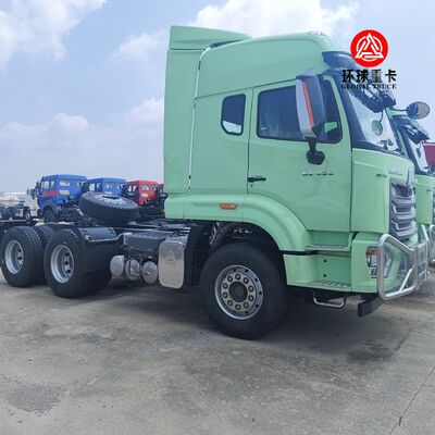 Тягач Sinotruk HOWO NX 400 л.с. 6x4 для перевозки полуприцепов