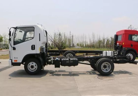 Тележка груза света колесной базы 4x2 FAW 80KW 3300mm