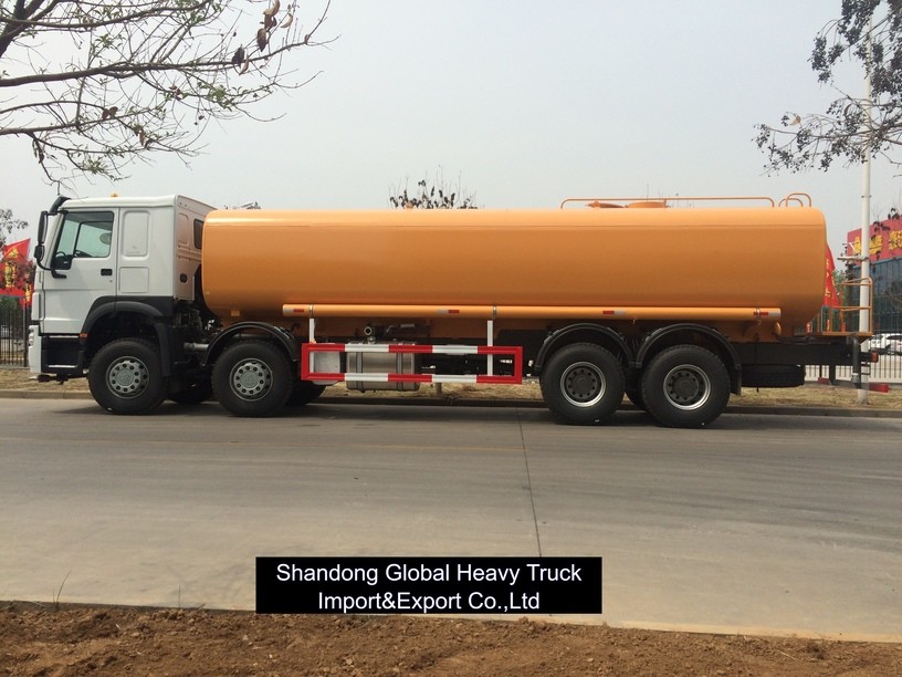 HOWO Грузовик для доставки воды Грузовик для транспортировки грузов Грузовик для транспортировки топлива Грузовик для транспортировки грузов