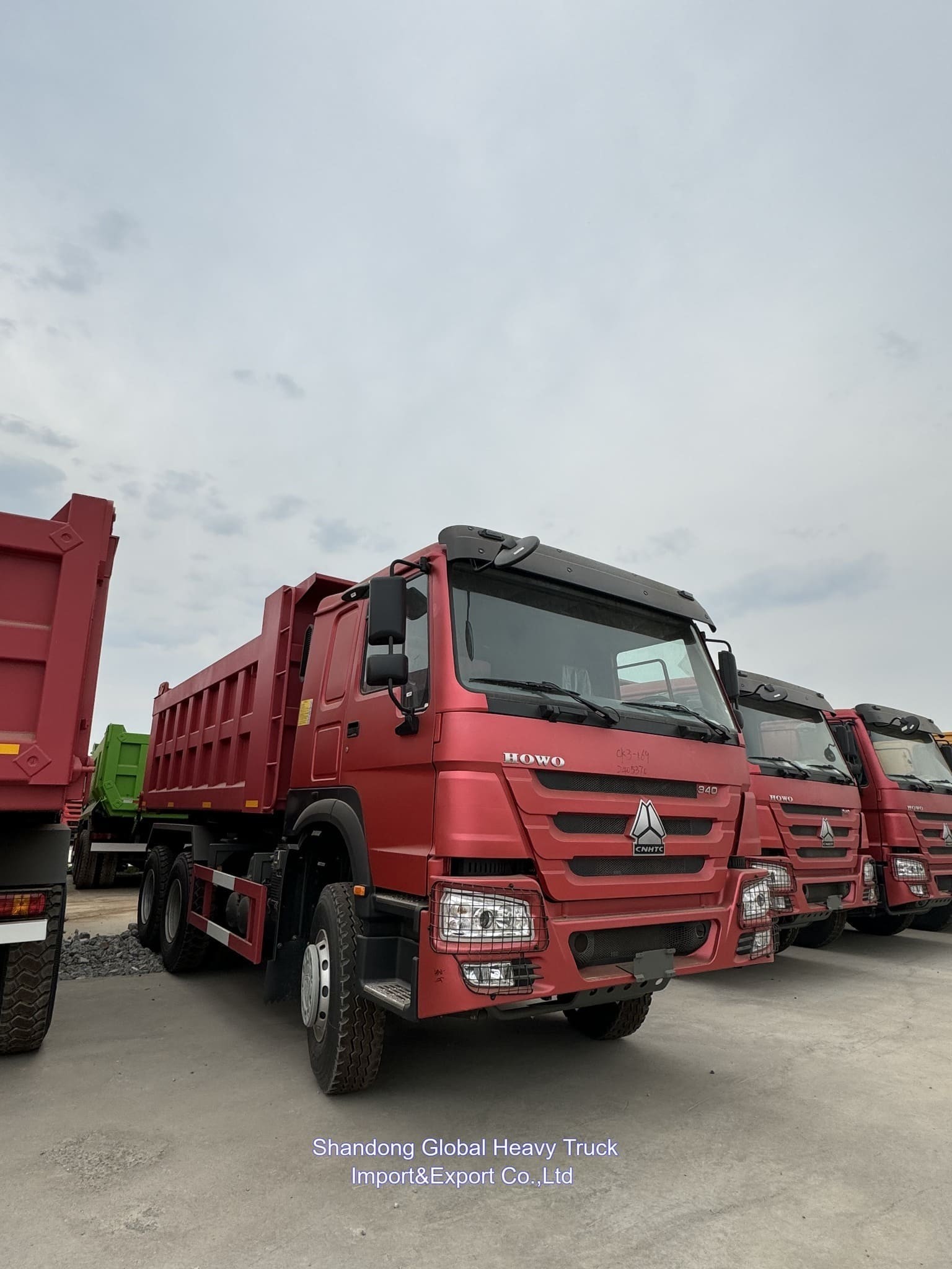 Грузовики Howo Triper грузовики 6X4 2024 грузовики с 10 колесами грузовики 40 т