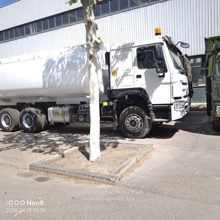 Совсем новый Sinotruk HOWO 6X4 20000L Нефтяной танк топливный танкер грузовик для продажи на Филиппинах