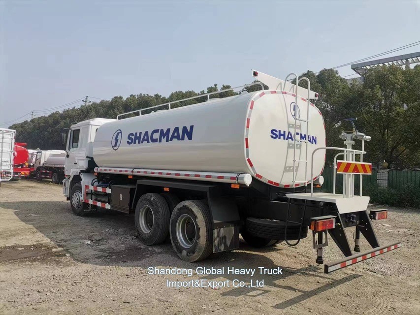 Новый и подержанный Sinotruck Shacman HOWO 6X4 25000 20000 литров 5000 6000 галлонов Спринклер