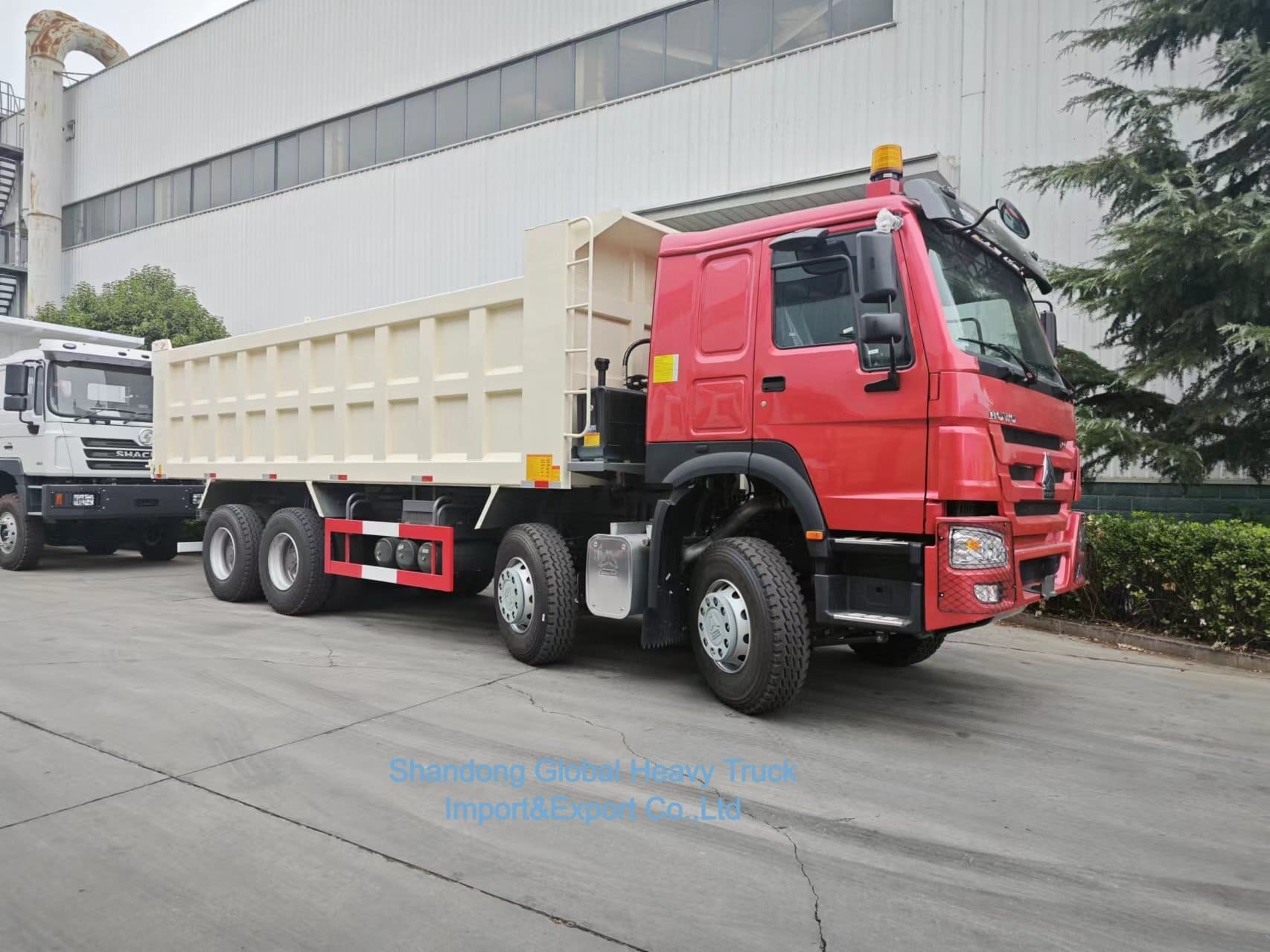 Самосвал HOWO 7 8X4 371 л.с. Восстановленный Sinotruk HOWO Самосвал 371 л.с. 12 шин