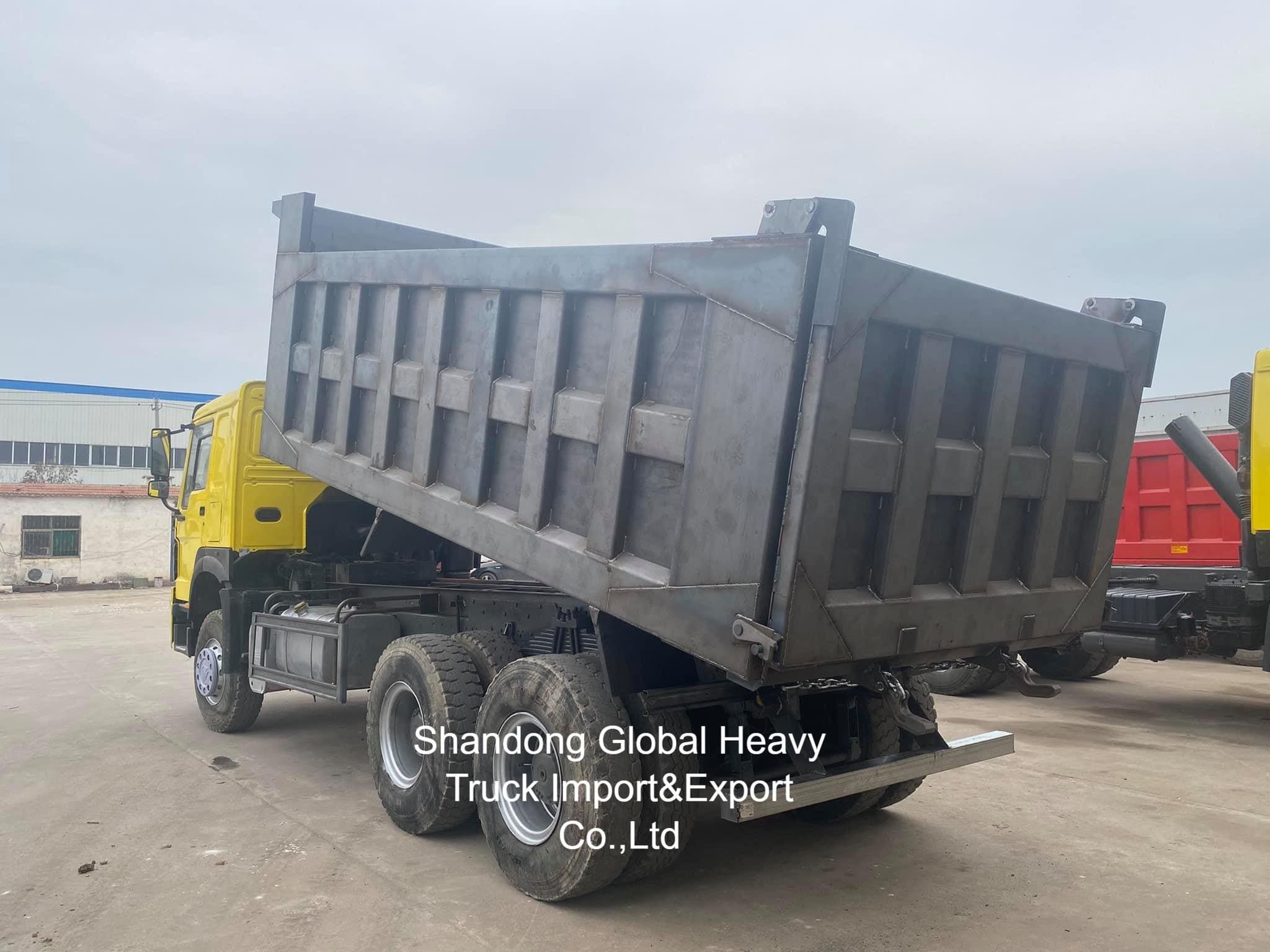 Подержанный грузовик HOWO 8X4 / 6X4 Дамп-грузовик Sinotruk Tipper 10 колеса 50 тонн грузовик Подержанный грузовик