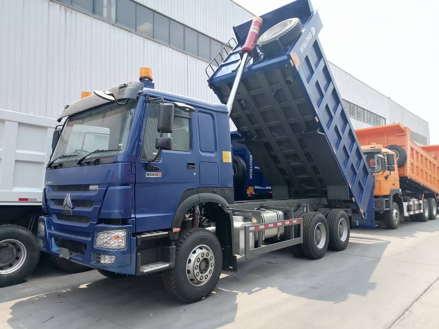 Б/у Самосвал HOWO 40 тонн 6X4 10 колес 371 375 400 л.с. Б/у Самосвал HOWO A7 T7 Nx HOWO