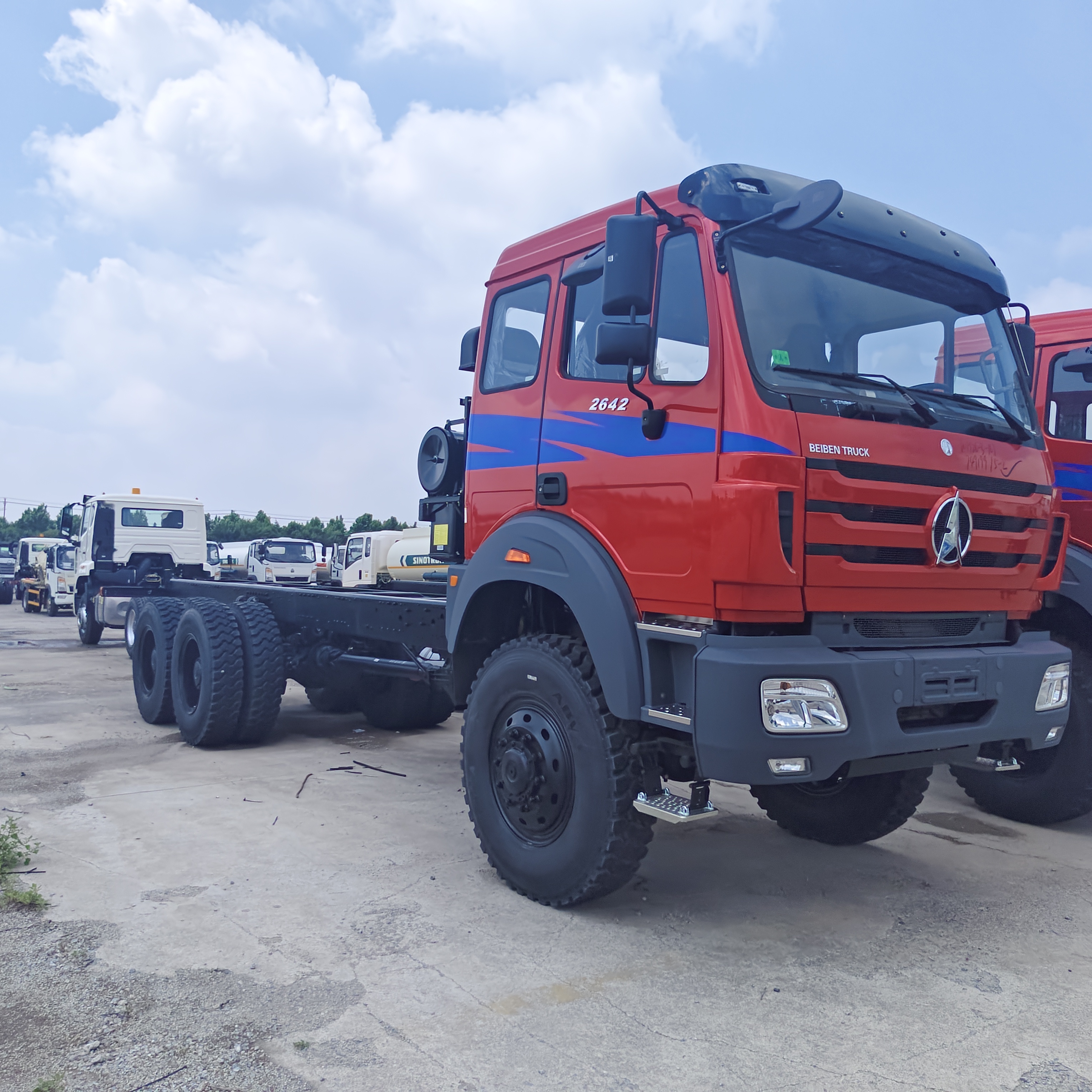 BEIBEN 2638 6×4 шахтный буксир с двигателем WEICHAI мощностью 380 л.с. и полезной нагрузкой 25-35 тонн для перевозки тяжелых грузов