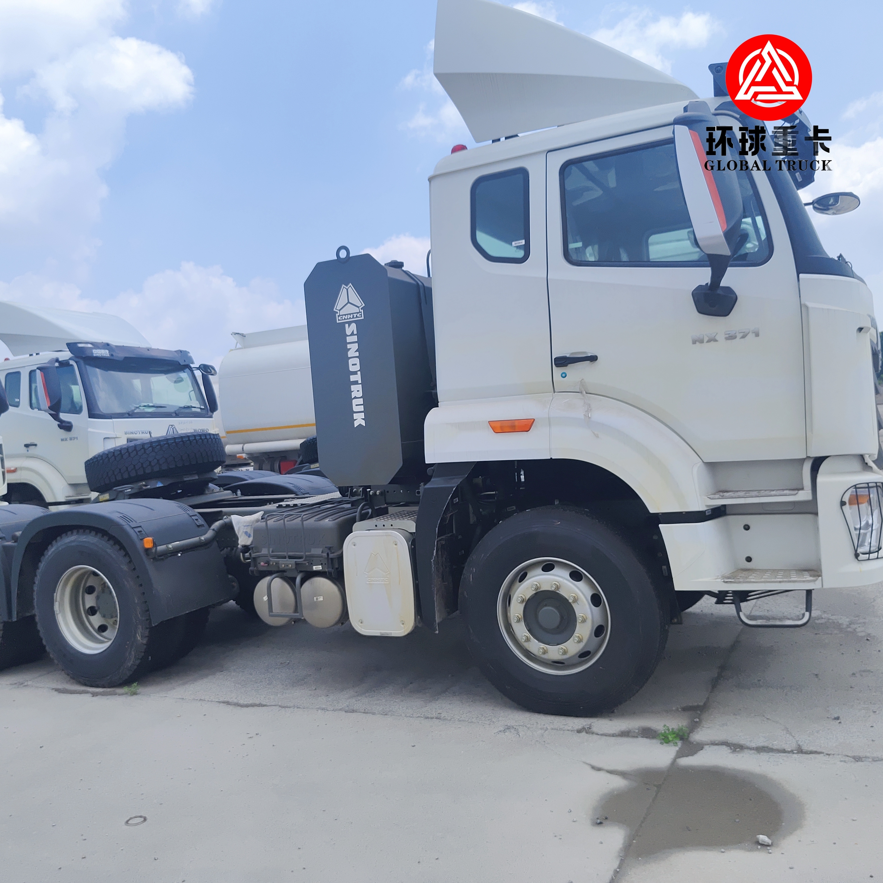 Новый HOWO NX 6x4 тракторный грузовик 371HP тяжелый грузовик для логистики и грузового обслуживания